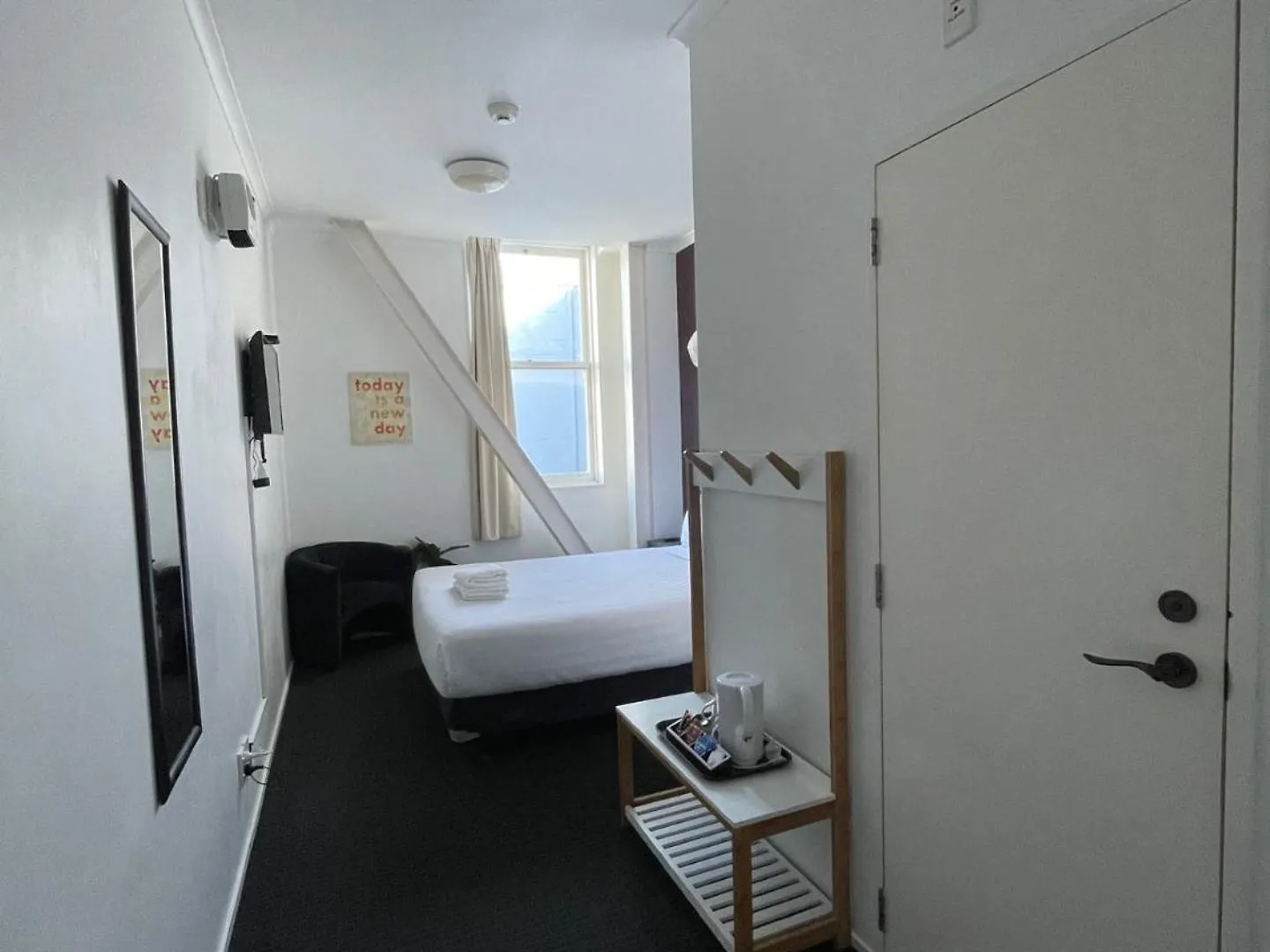 Nomads Capital Backpackers - Wellington (Adults Only) Hostel